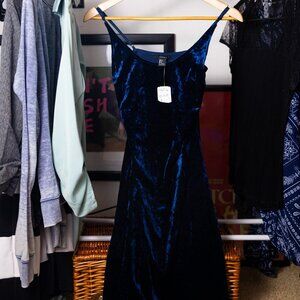 Blue Velvet-like Dress
